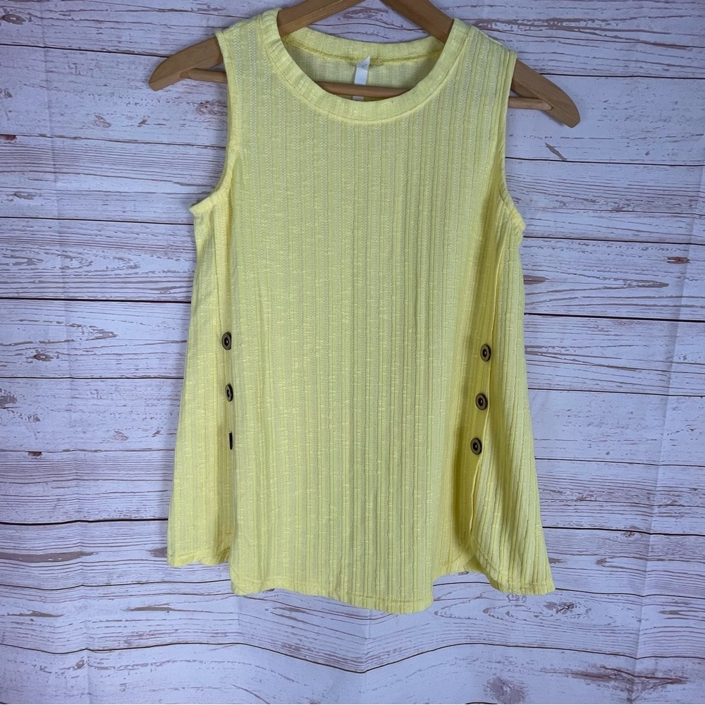 Ny Collection Ribbed Tank Top Woman’s Sz M Butter Yellow Side Button Details